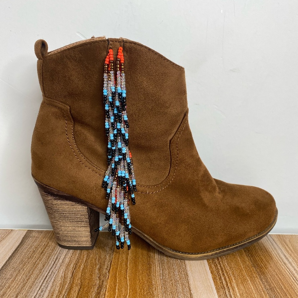 Belluci Brown Suede Heeled Boots with Beaded Tassels Women’s US Size 10.5